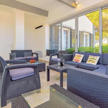 Amazing In St Florent With Wifi Holiday home *