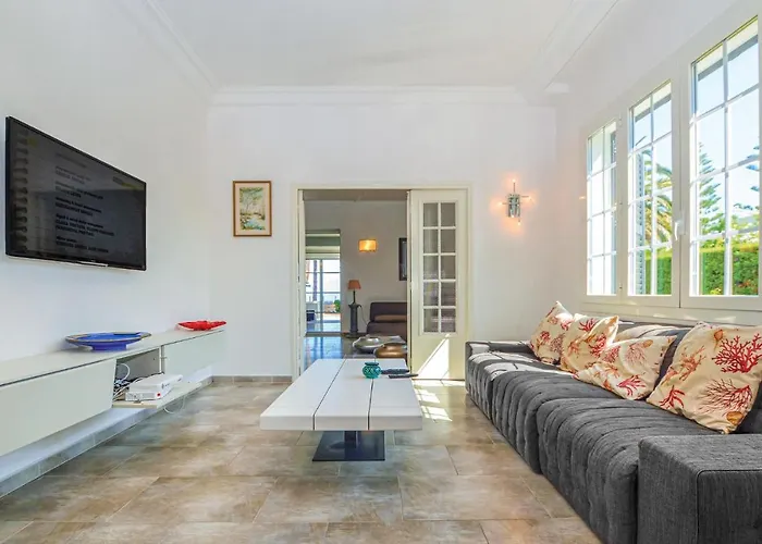 Сasa de vacaciones Amazing In St Florent With Wifi