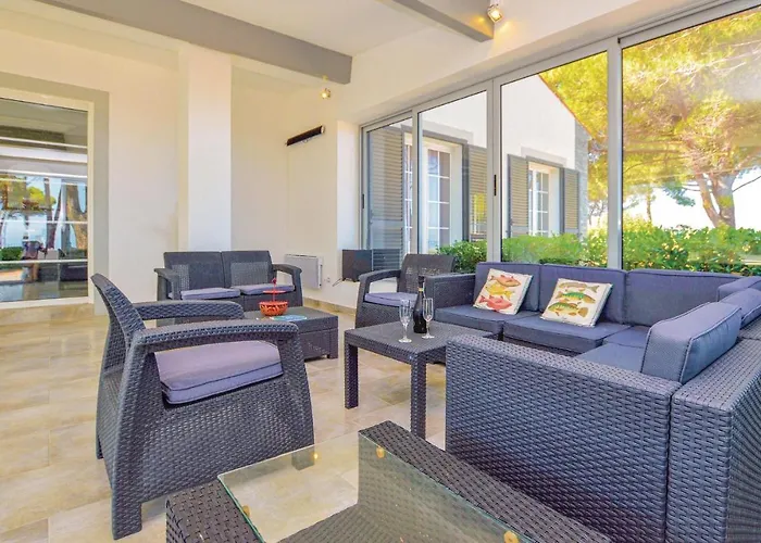 Amazing In St Florent With Wifi Vakantiehuis *