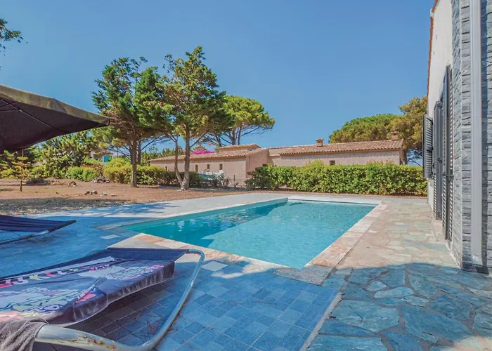 Vakantiehuis Amazing In St Florent With Wifi